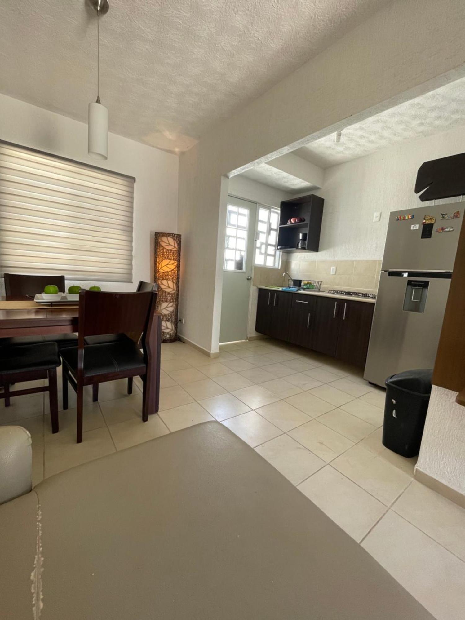Casa En Privada Con Alberca Holiday home *